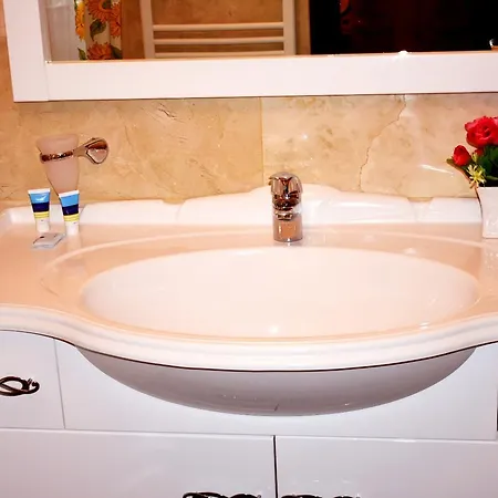 Apartment Grand - Beldiman Bucharest